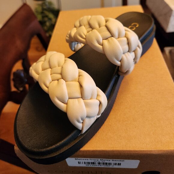 Matisse Ivory Maisy Sandal - Picture 1 of 4